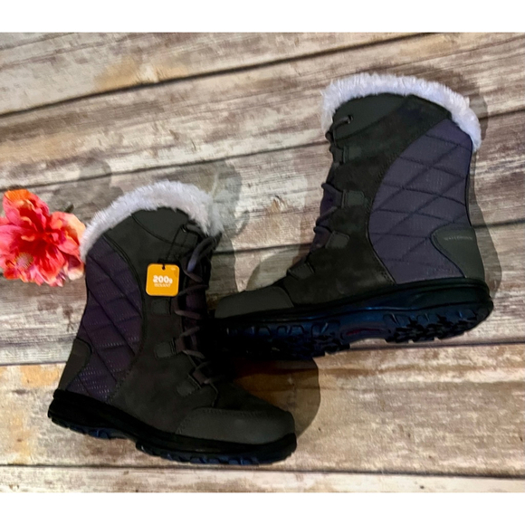 NEW COLUMBIA ICE MAIDEN SNOW BOOT - Picture 1 of 13